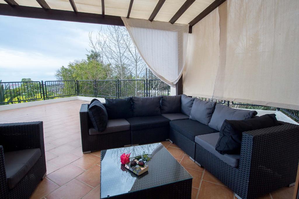 Coral Bay Sunkiss Villa Exteriör bild