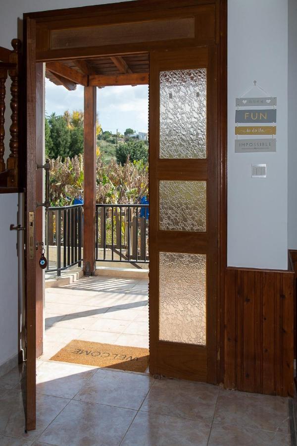 Coral Bay Sunkiss Villa Exteriör bild